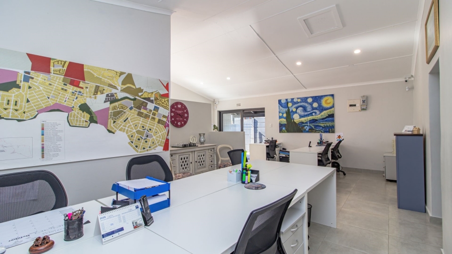 1 Bedroom Property for Sale in Sandbaai Western Cape